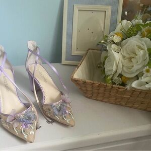 Belle Belle Eliza Block Heels in size 6.5